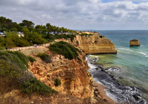 Praia da Rocha Algarve: ontspannen aan het breedste strand van Portimão