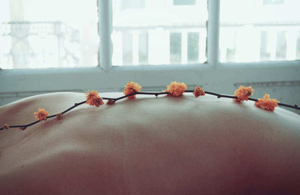 De voordelen van gezichtsmassage voor een stralende huid